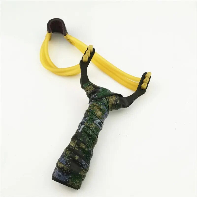 Powerful slingshot hunting high quality steel and rubber band outdoor sling shooting professional slingshot camping tools sling