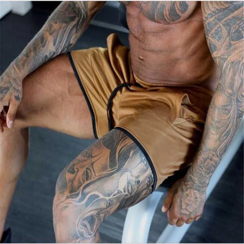 New Men Fitness Bodybuilding Shorts Man Summer Gyms Workout Male Breathable Mesh Quick Dry Sportswear Jogger Running Short Pants